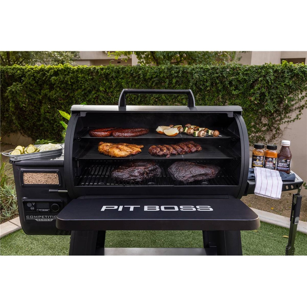 Pit Boss - Competition 1600